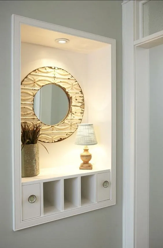 Зеркало в нише Зеркало в нише